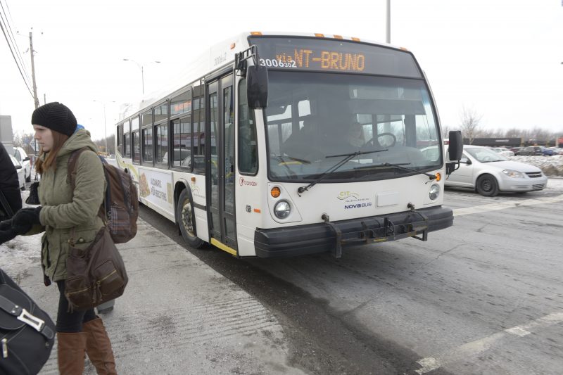 Les autobus de la CITVR peuvent maintenant emprunter une voie réservée.