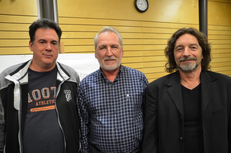 L’ancien conseiller Denis Parent, Louis Côté et Mario Borduas. Photo : Vincent Guilbault