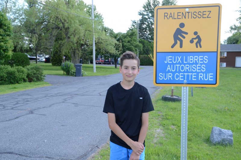 Charles Guertin a effectué toutes les démarches pour intégrer Dans ma rue, on joue! à Saint-Charles-sur-Richelieu. Photo Sarah-Eve Charland | L’Œil Régional ©